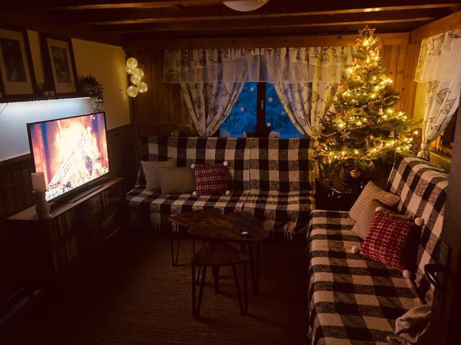 Utulna Chaloupka Na Valassku Valašská Bystřice Extérieur photo