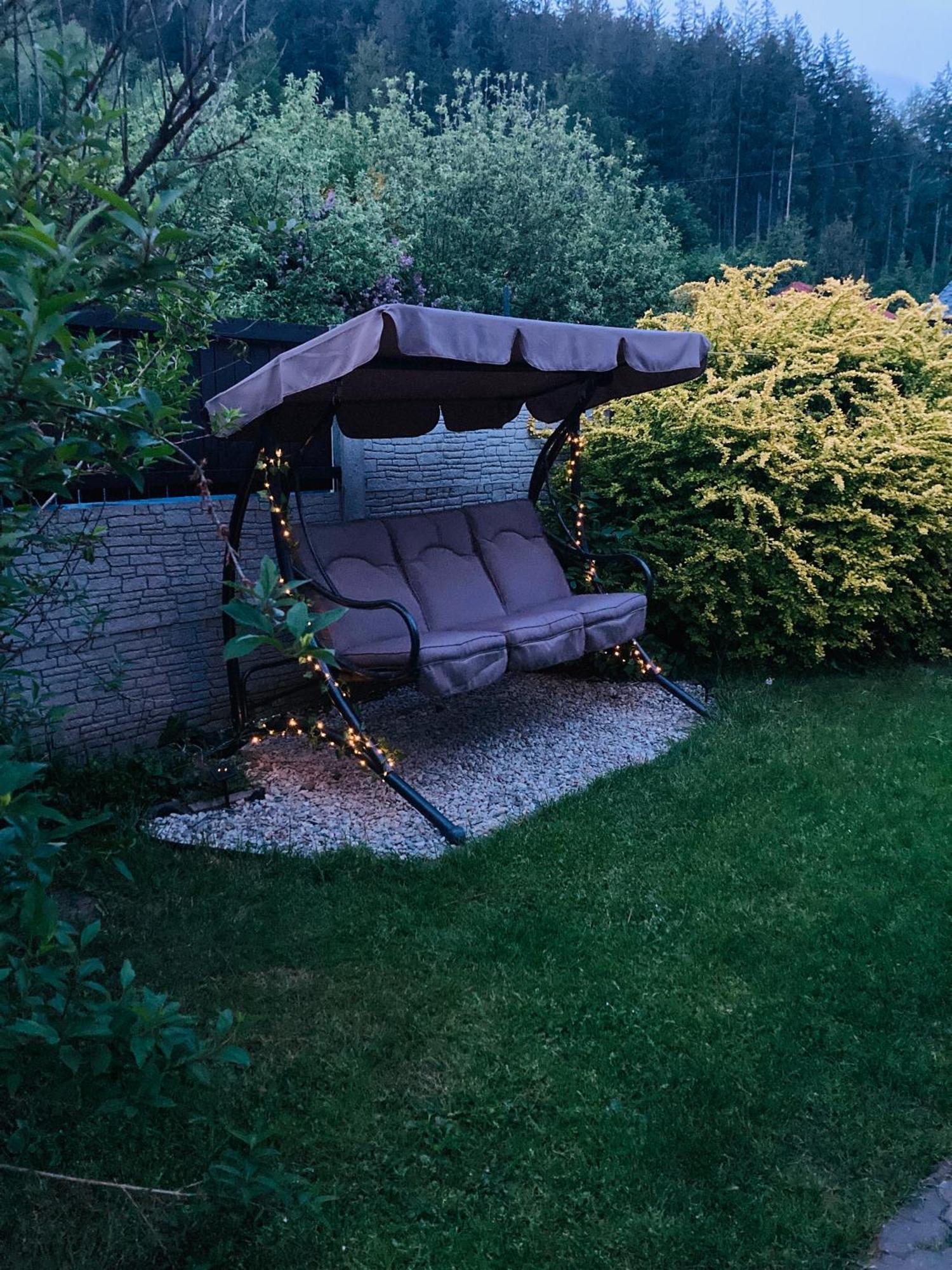 Utulna Chaloupka Na Valassku Valašská Bystřice Extérieur photo